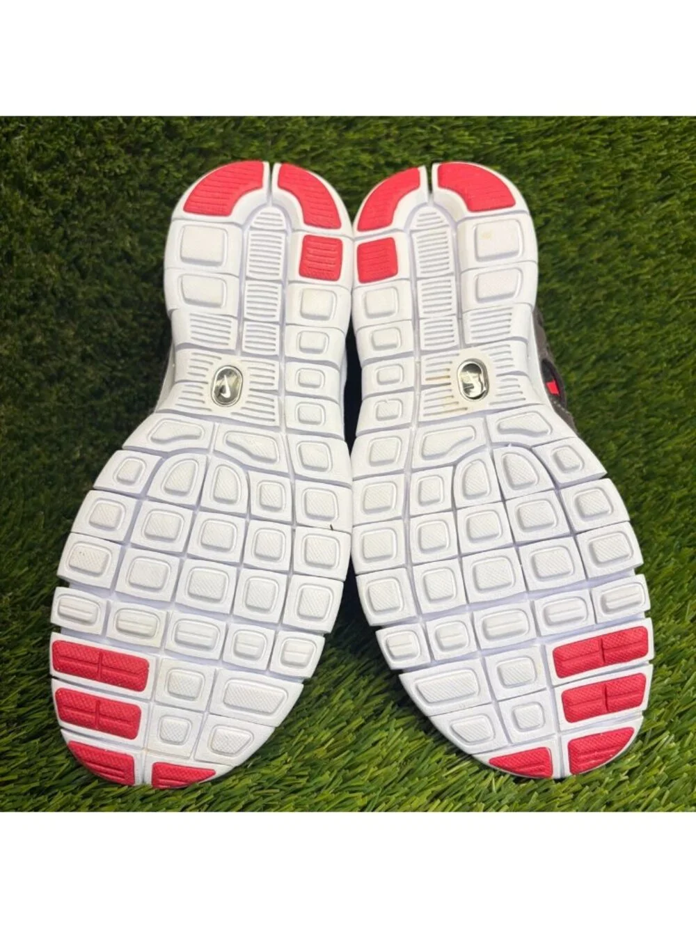 Nike please review